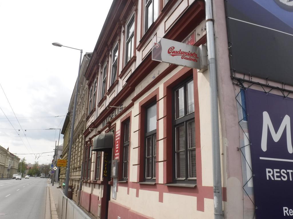Pension Macelis Ceske Budejovice Esterno foto
